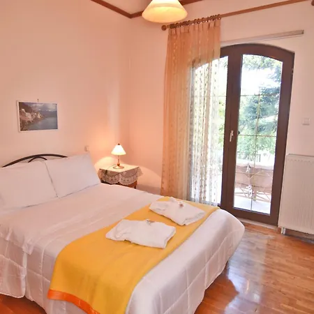 Khiliodhendron Villa Passion מראה חיצוני תמונה